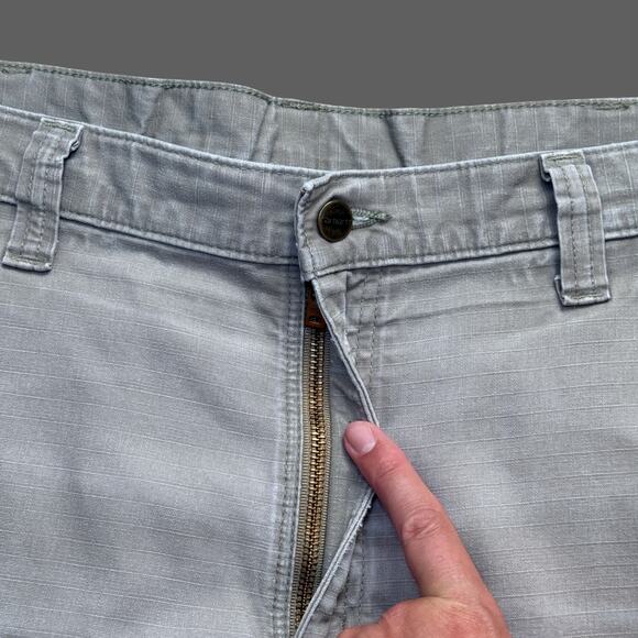 Carhartt Mens XL Cargo Shorts Stone Tan Gray Distressed Worn GUC - Picture 6 of 9
